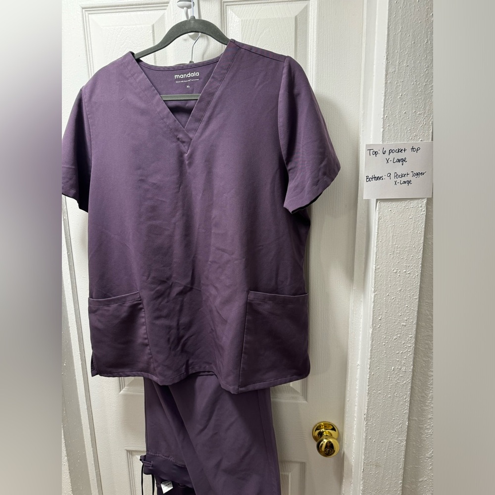 Mandala Scrubs (X-Large)